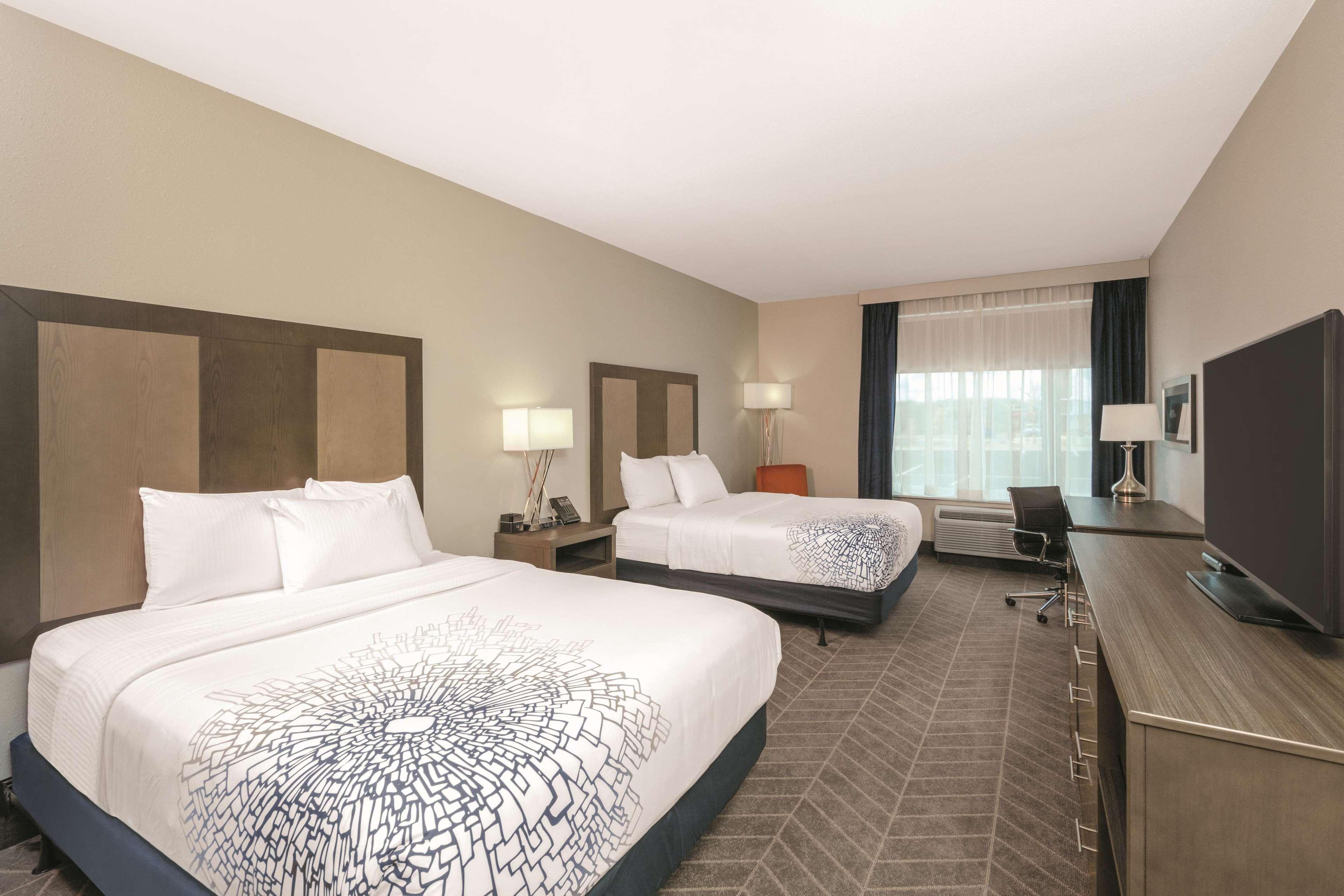 La Quinta By Wyndham Opelika Auburn Hotel Екстериор снимка