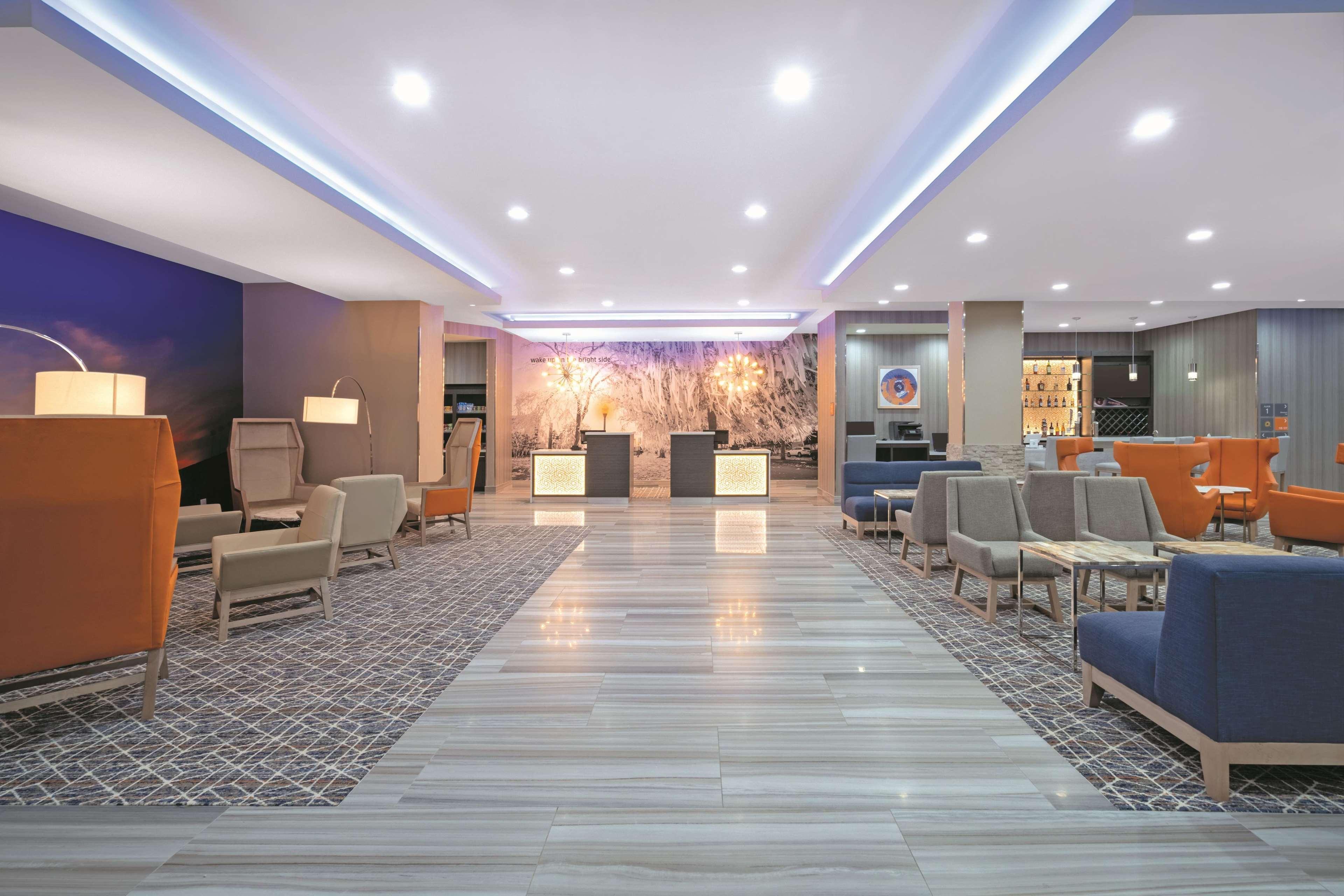 La Quinta By Wyndham Opelika Auburn Hotel Екстериор снимка
